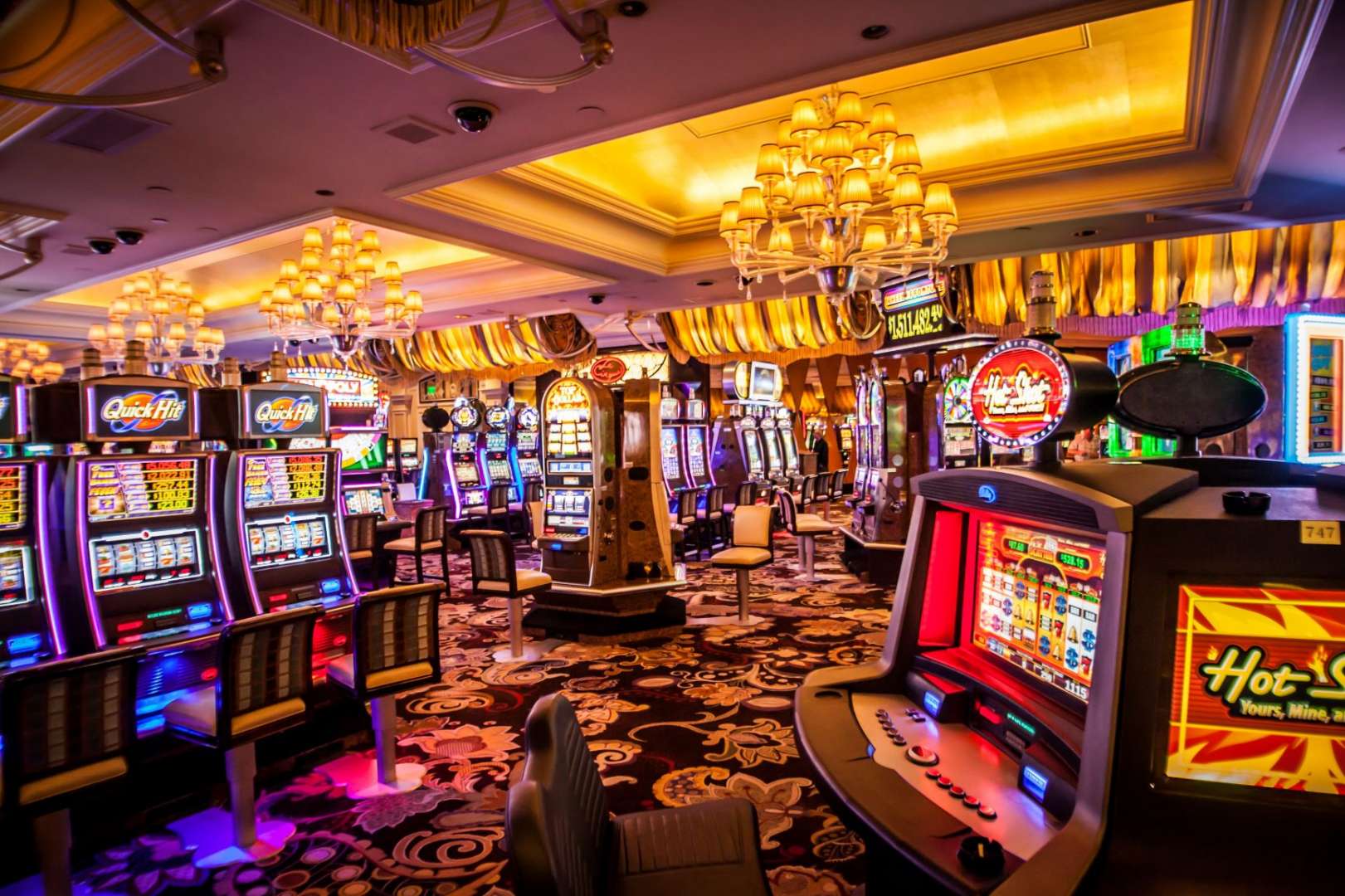 Blackjack Stratejileri: Temel İlkeler ve İleri Teknikler